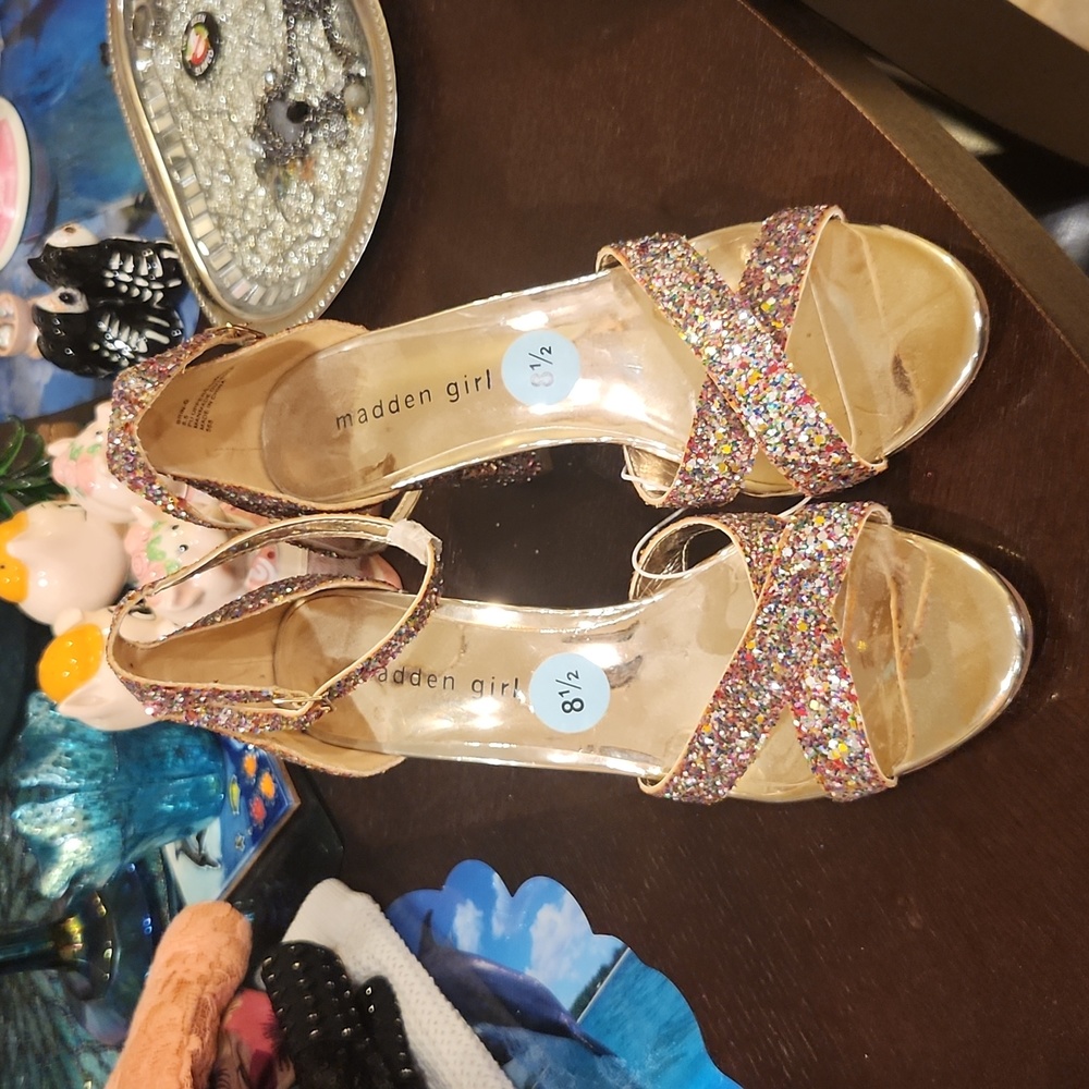 Madden Girl shimmery heels, NWT